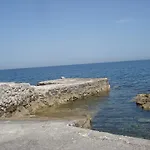 Heavenly House By The Sea بيت للعطل *