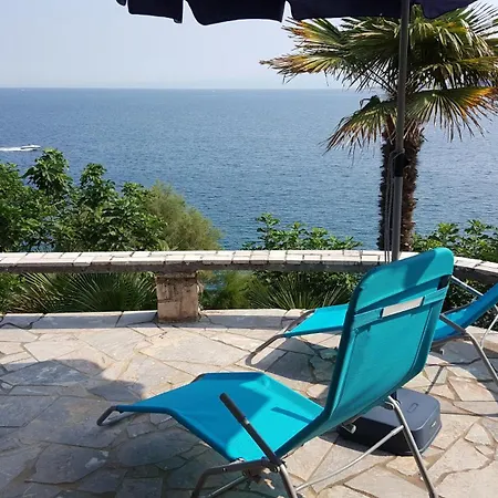 Heavenly House By The Sea *