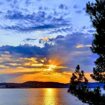 Semesterbostad Heavenly House By The Sea