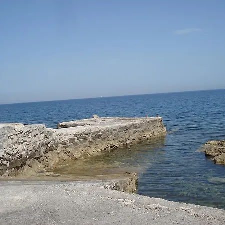 Heavenly House By The Sea Holiday home *