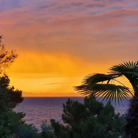 Holiday home Heavenly House By The Sea